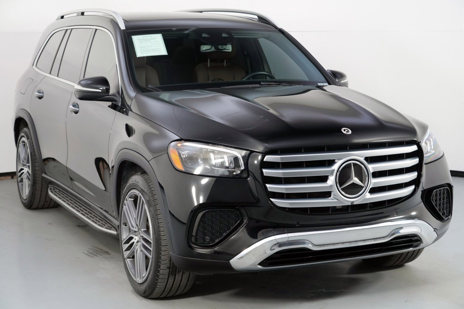 Used 2024 Mercedes-Benz GLS 450 4MATIC image 60