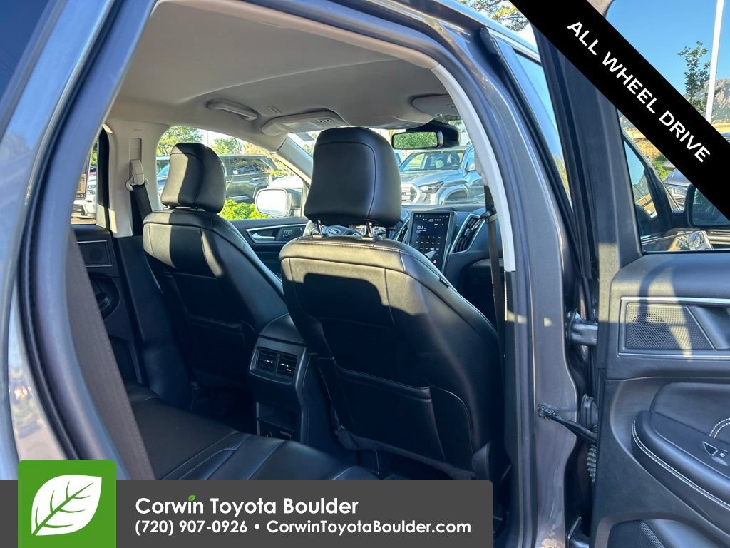 Used 2022 Ford Edge Titanium AWD/4WD image 15