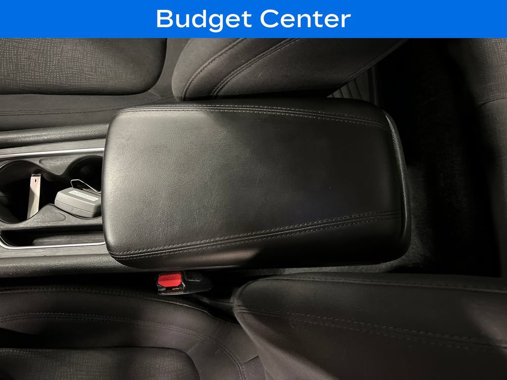 Used 2015 Chrysler 200 Limited w/ Convenience Group FWD image 25