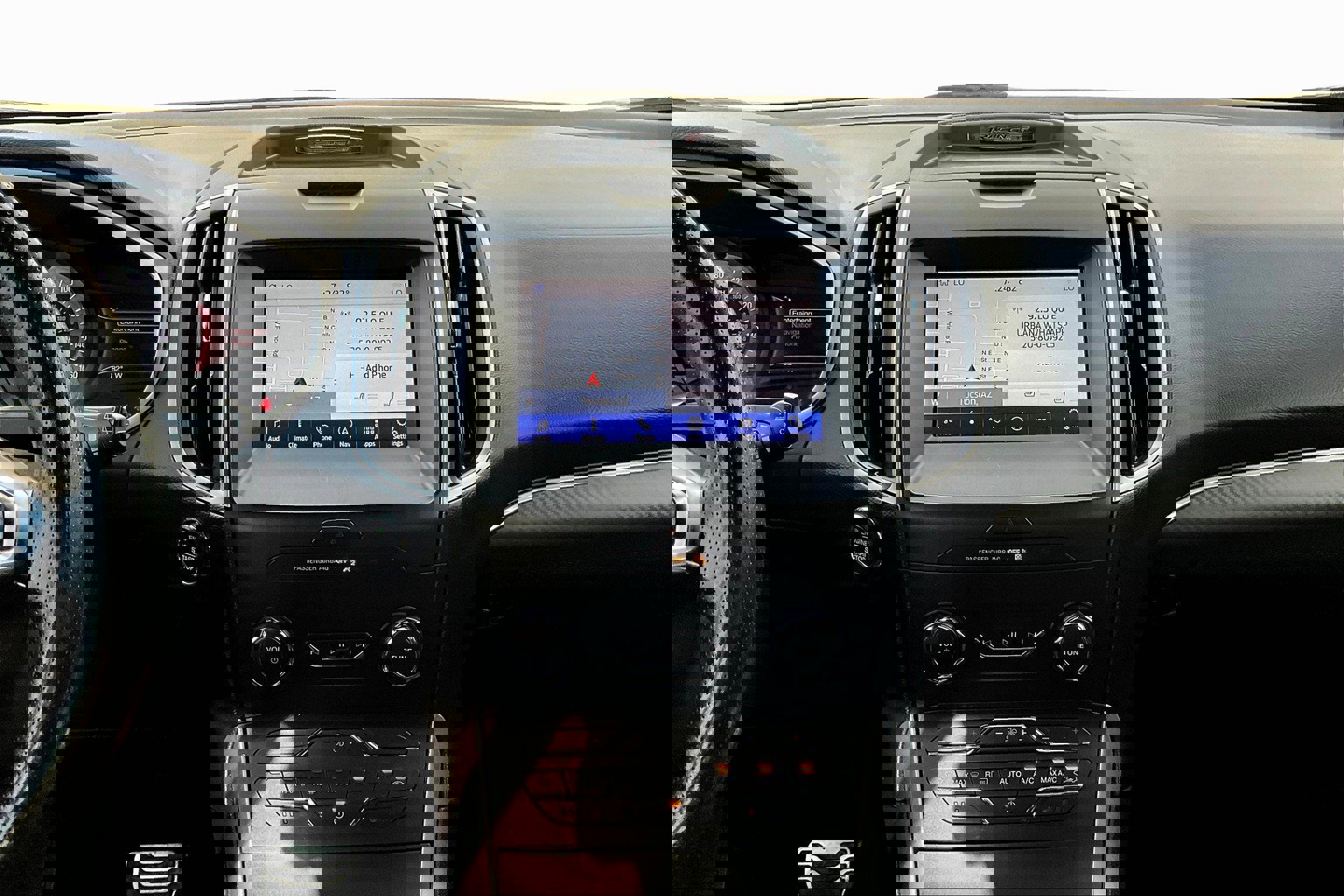 Used 2020 Ford Edge ST-Line FWD image 4