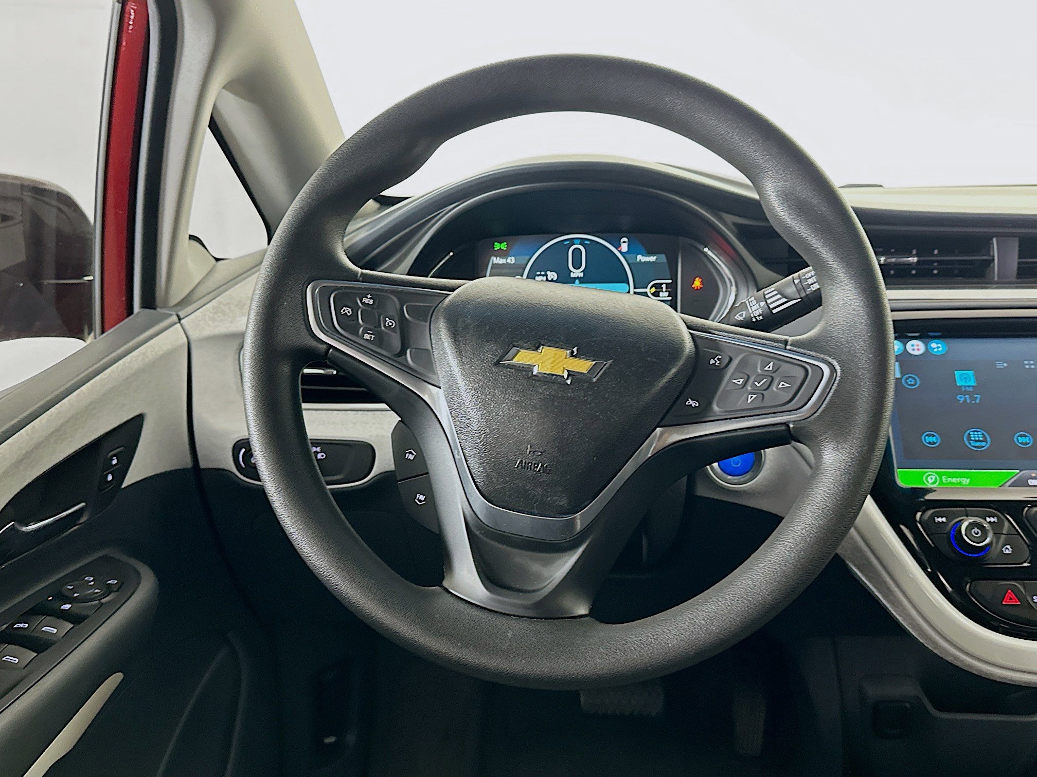 Used 2018 Chevrolet Bolt LT FWD image 17