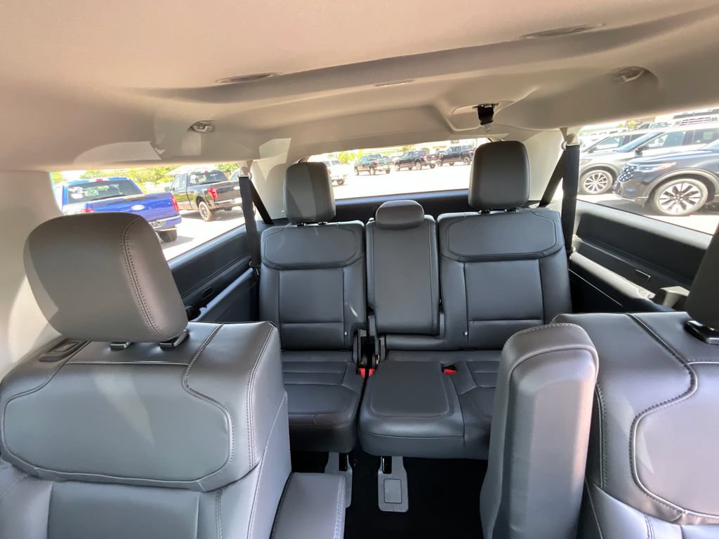 New 2027 Ford Expedition Max Active AWD/4WD image 44