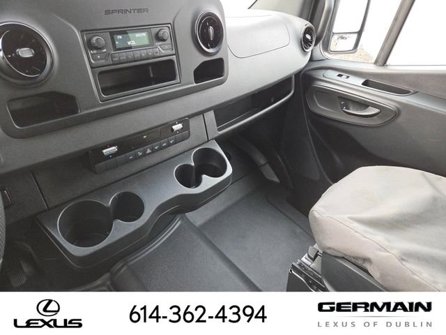 Used 2025 Mercedes-Benz Sprinter 2500 image 29
