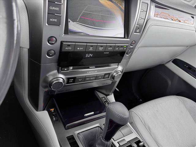 Used 2015 Lexus GX 460 w/ Premium Package image 17