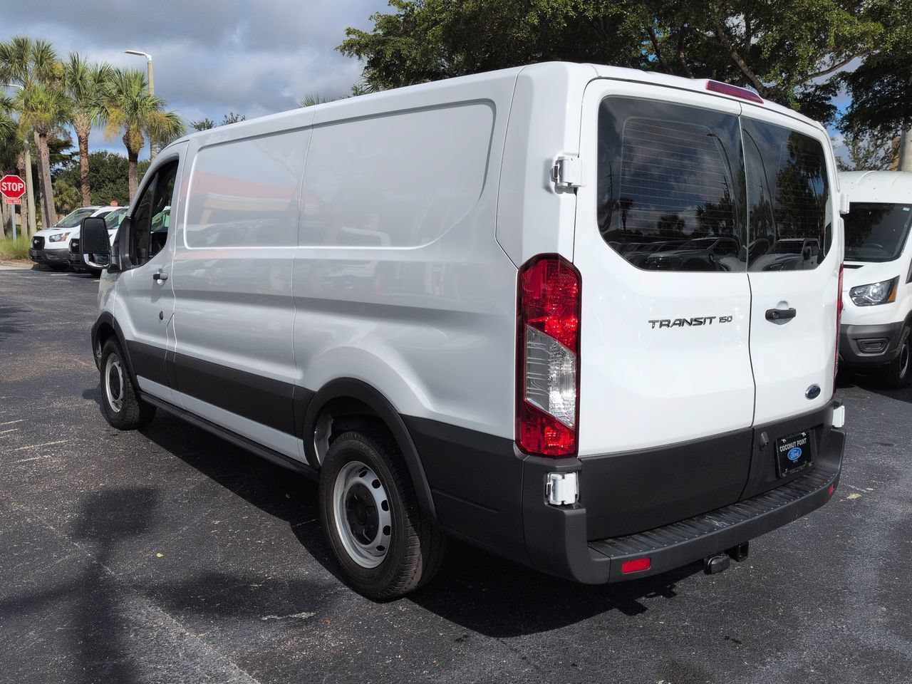 Used 2024 Ford Transit 150 Low Roof RWD image 6