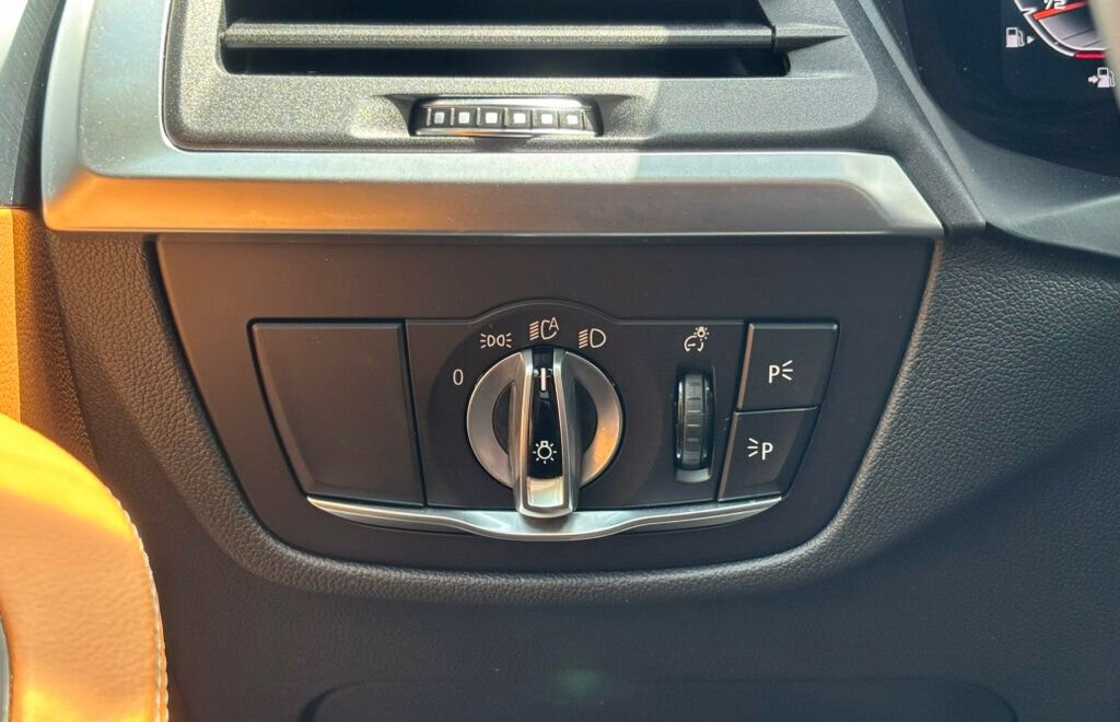 Used 2023 BMW X3 M40i image 28