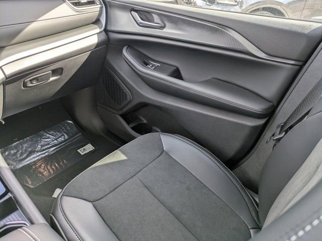 New 2025 Jeep Grand Cherokee L Laredo image 15