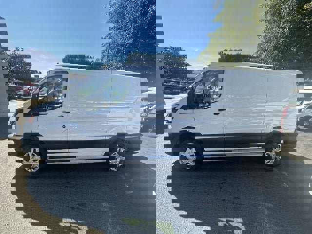 Used 2024 Ford Transit 250 Low Roof w/ Exterior Upgrade Package image 9