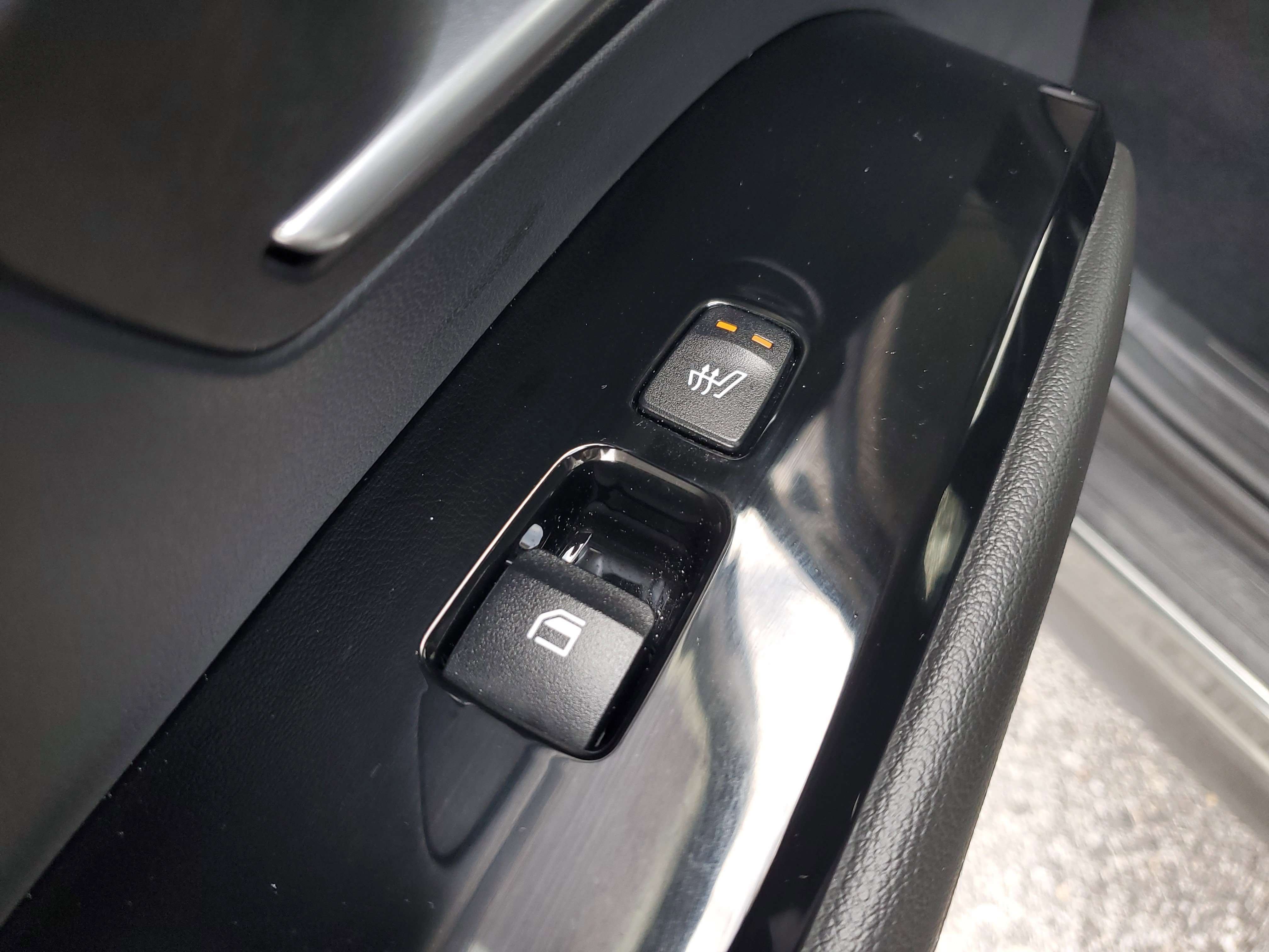 Used 2022 Hyundai Tucson Limited w/ Cargo Package image 15