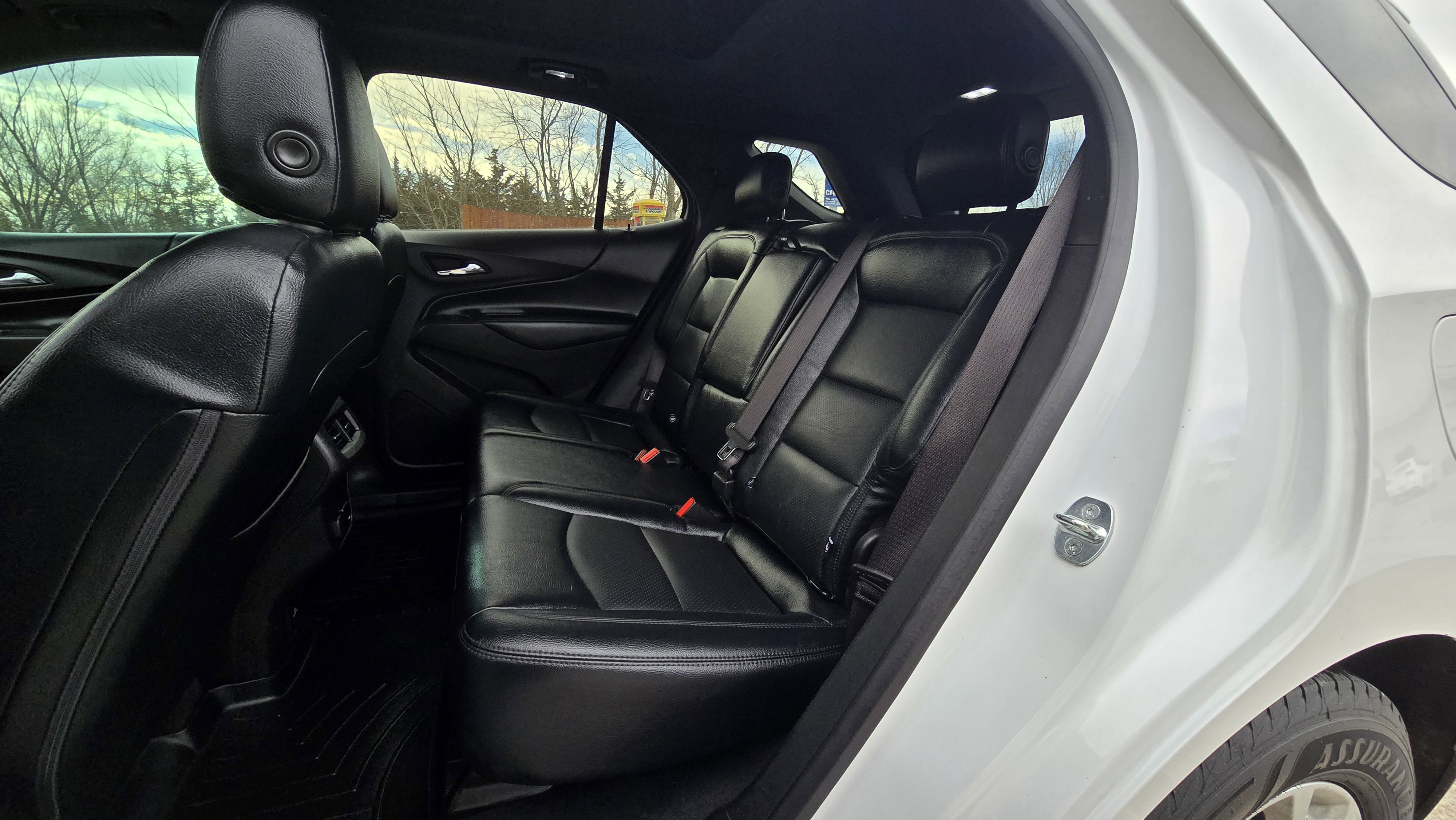 Used 2018 Chevrolet Equinox LT w/ Sun & Infotainment Package image 20