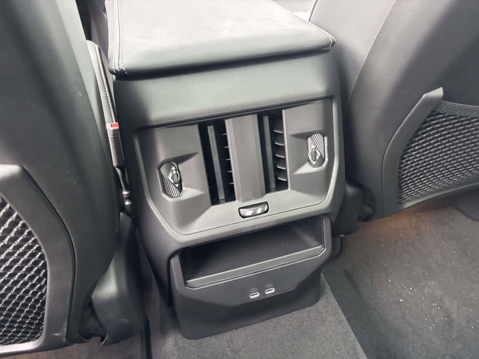 New 2026 BMW X3 xDrive30 w/ M Sport Package image 32