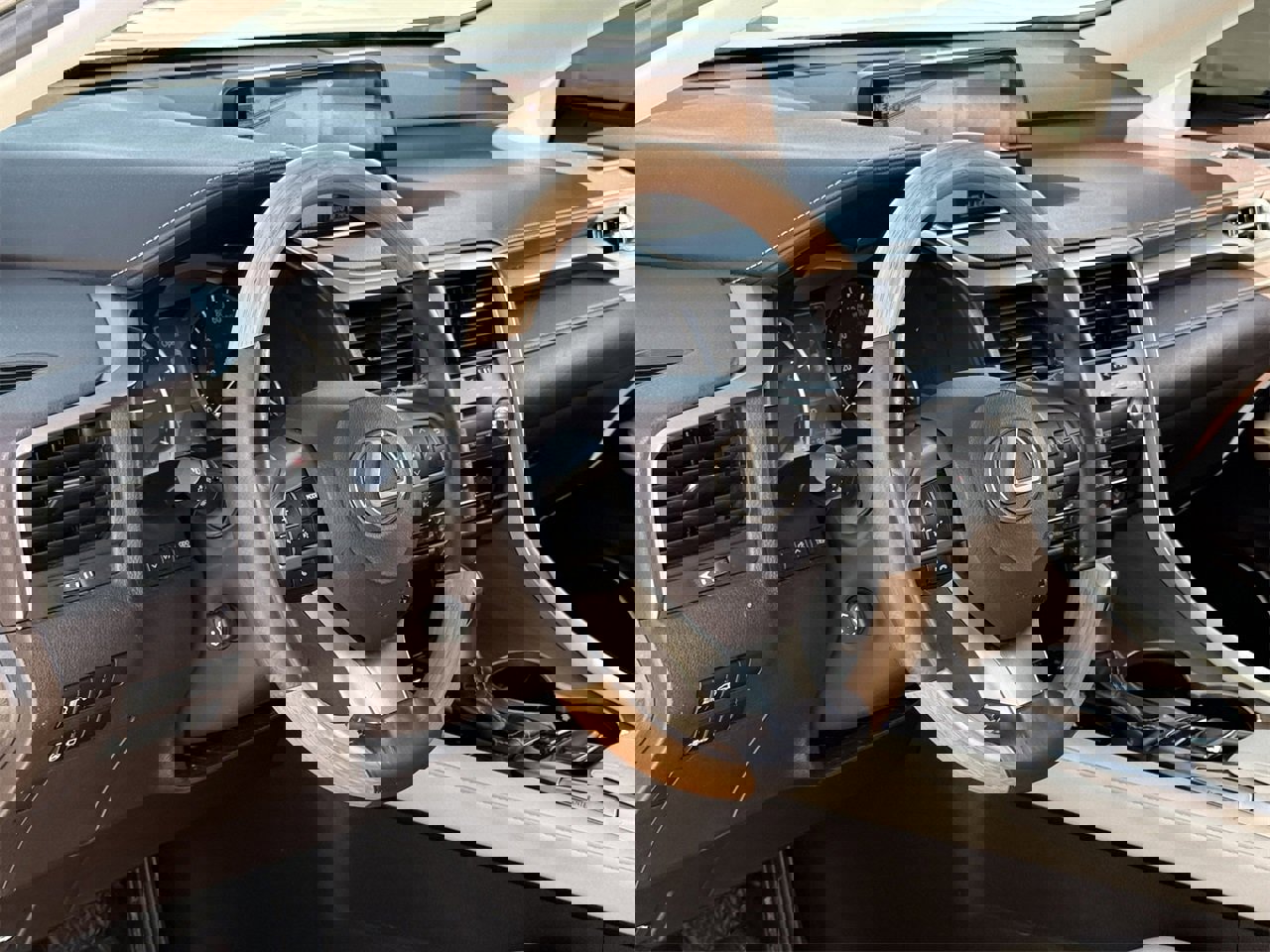 Used 2019 Lexus RX 350 FWD image 11