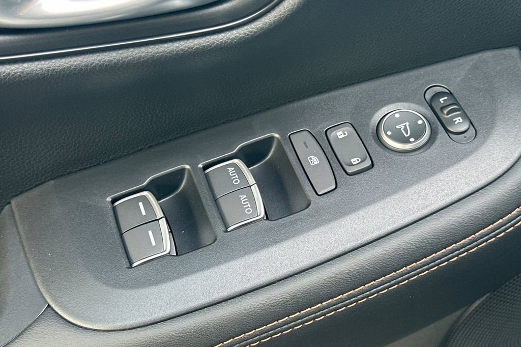 New 2026 Honda HR-V Sport image 7