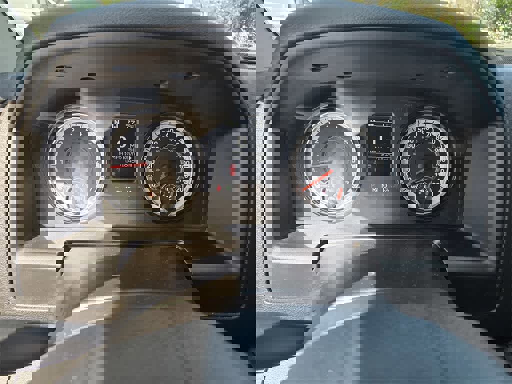 Used 2024 RAM 1500 Classic SLT image 17