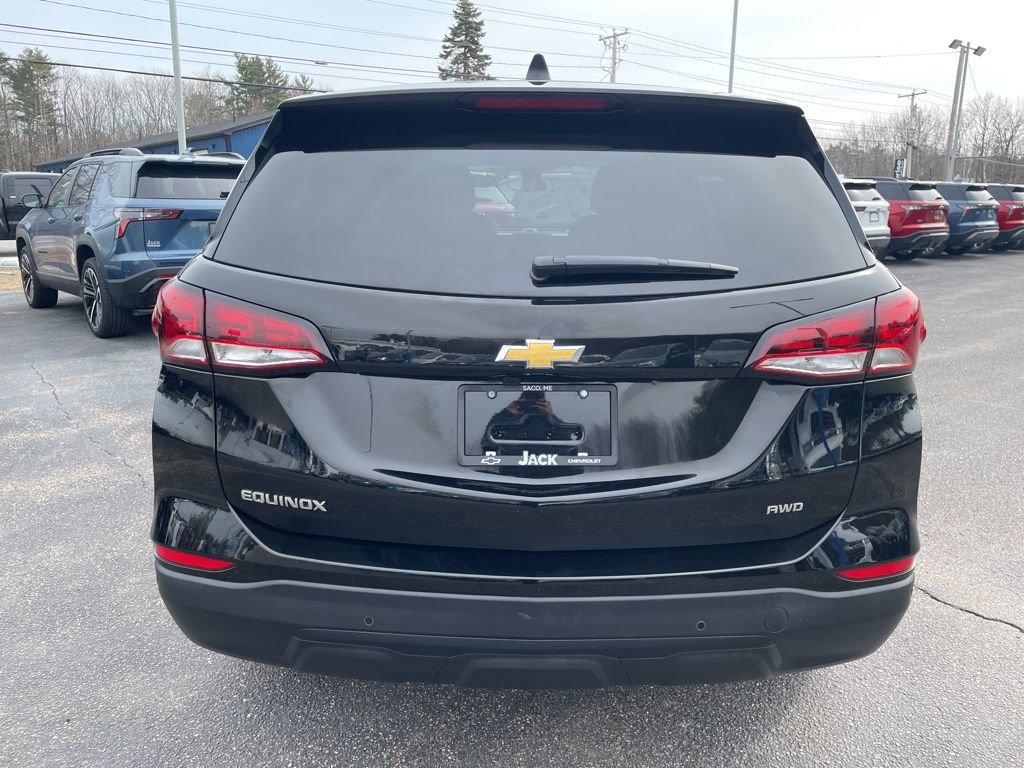 Used 2024 Chevrolet Equinox LS image 6