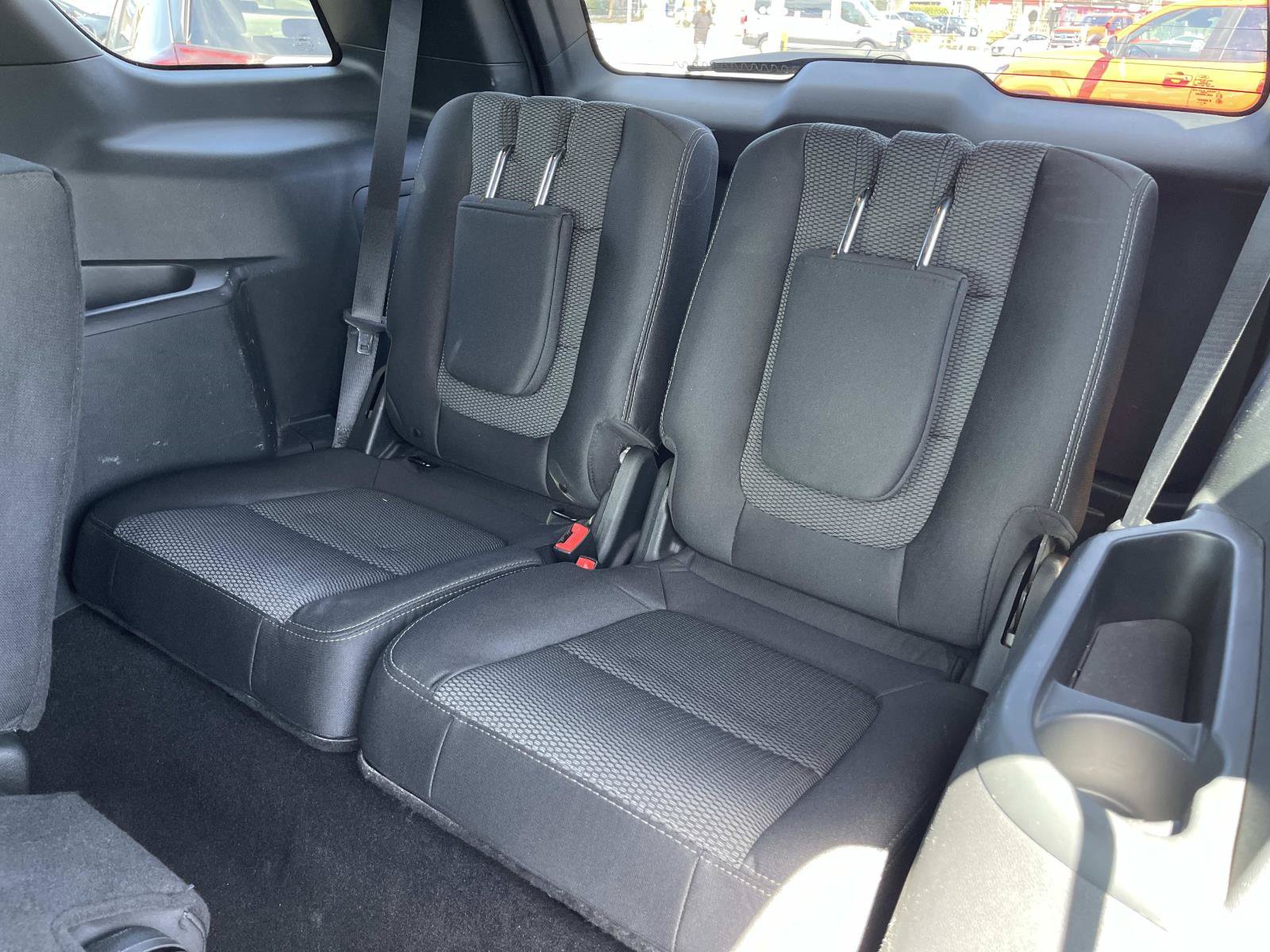 Used 2019 Ford Explorer XLT w/ Equipment Group 201A FWD image 15