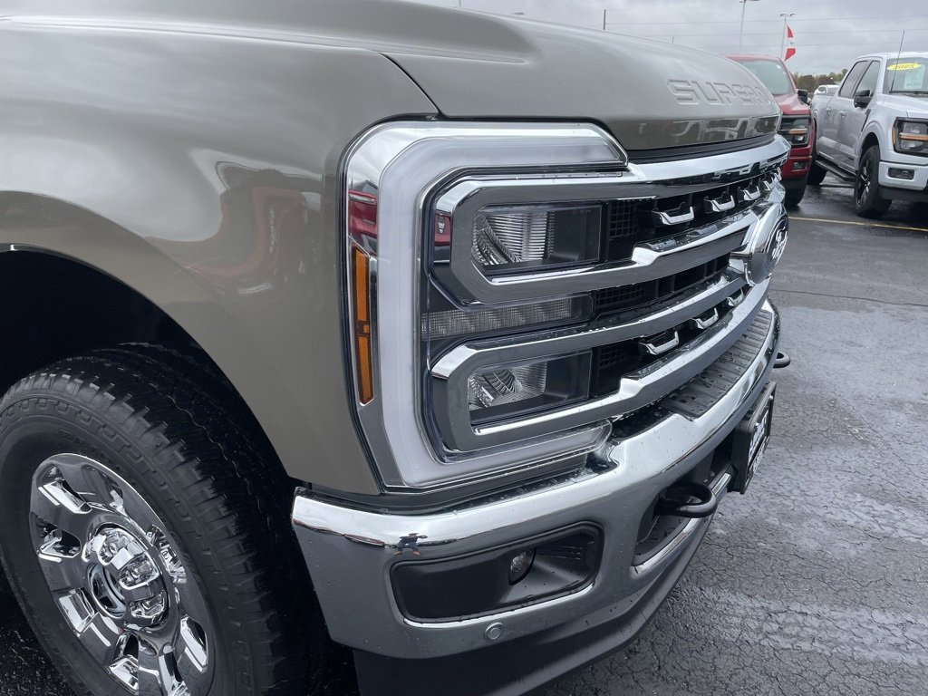 New 2026 Ford F250 Lariat image 28