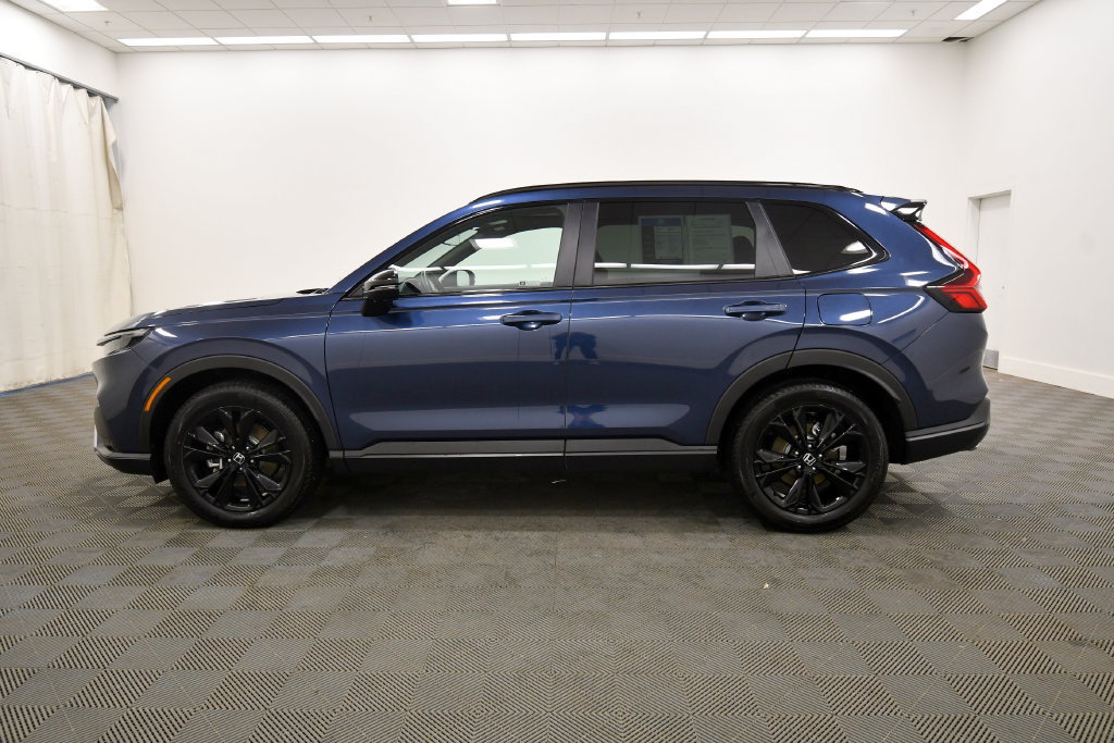 Certified 2026 Honda CR-V Sport Touring image 4
