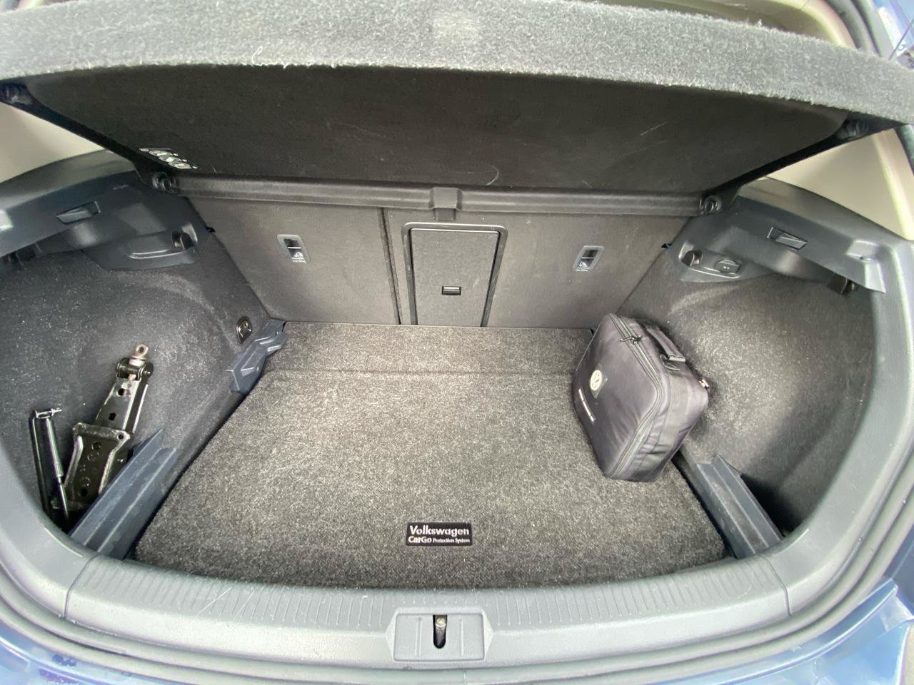 Used 2016 Volkswagen Golf S FWD image 11
