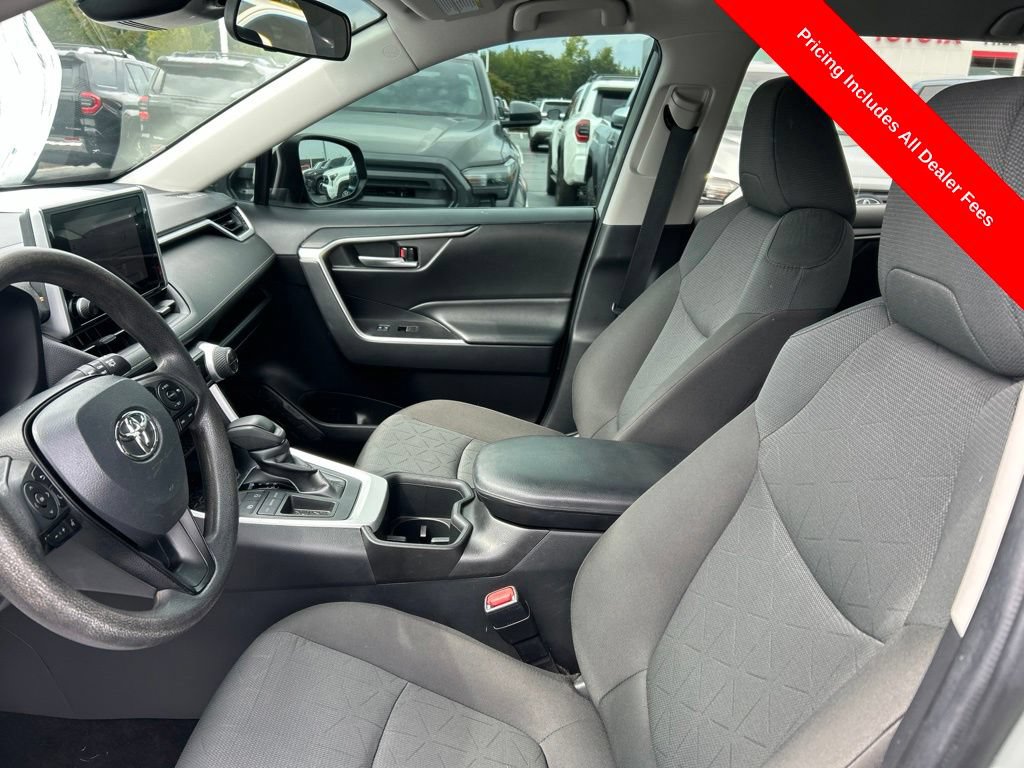 Used 2023 Toyota RAV4 XLE FWD image 2