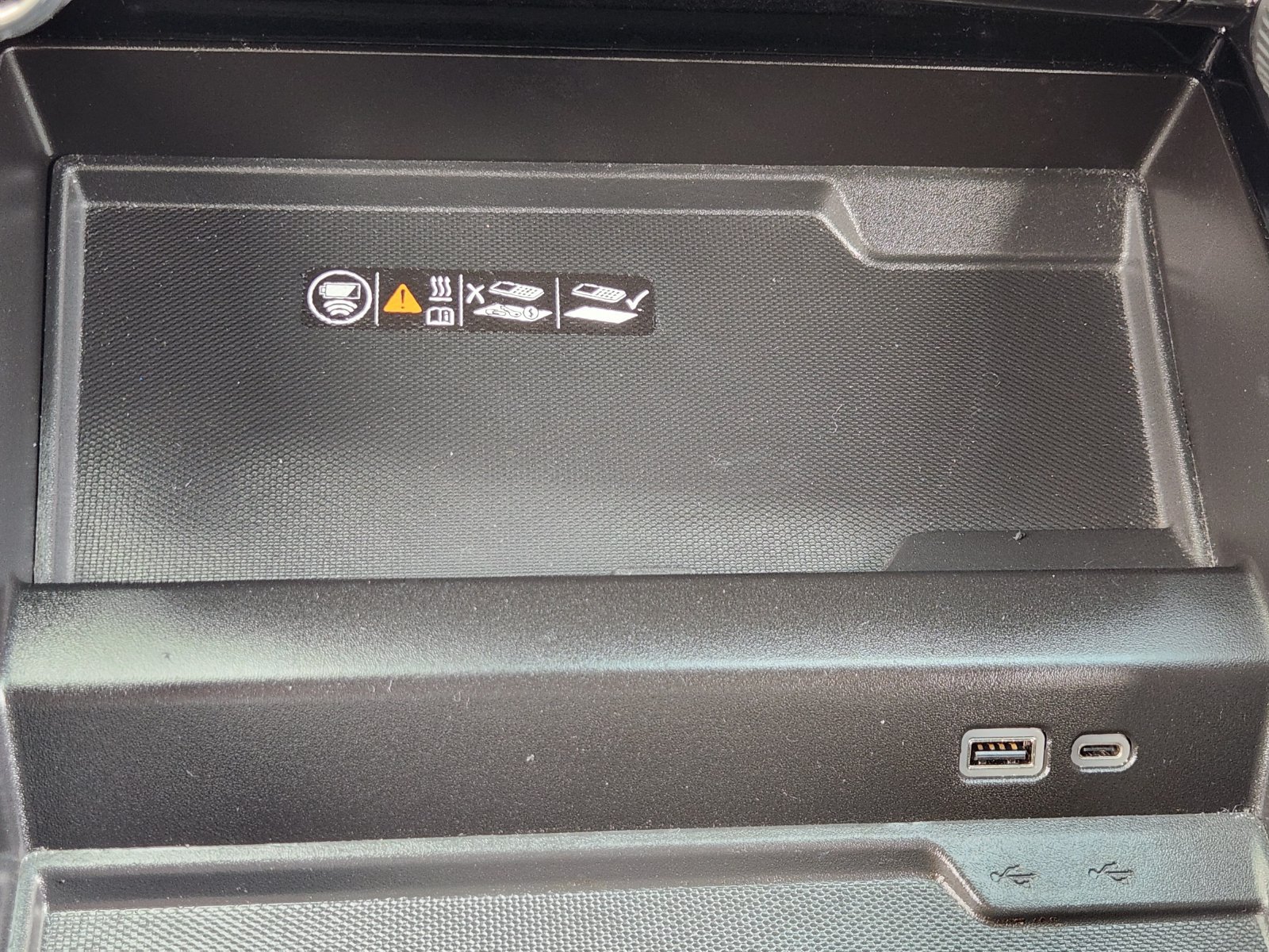 Certified 2025 Chevrolet Tahoe Z71 AWD/4WD image 25