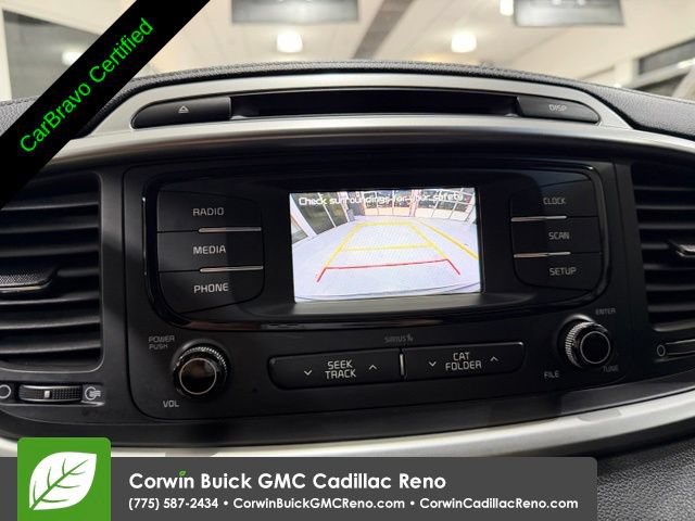 Used 2017 Kia Sorento FWD image 25
