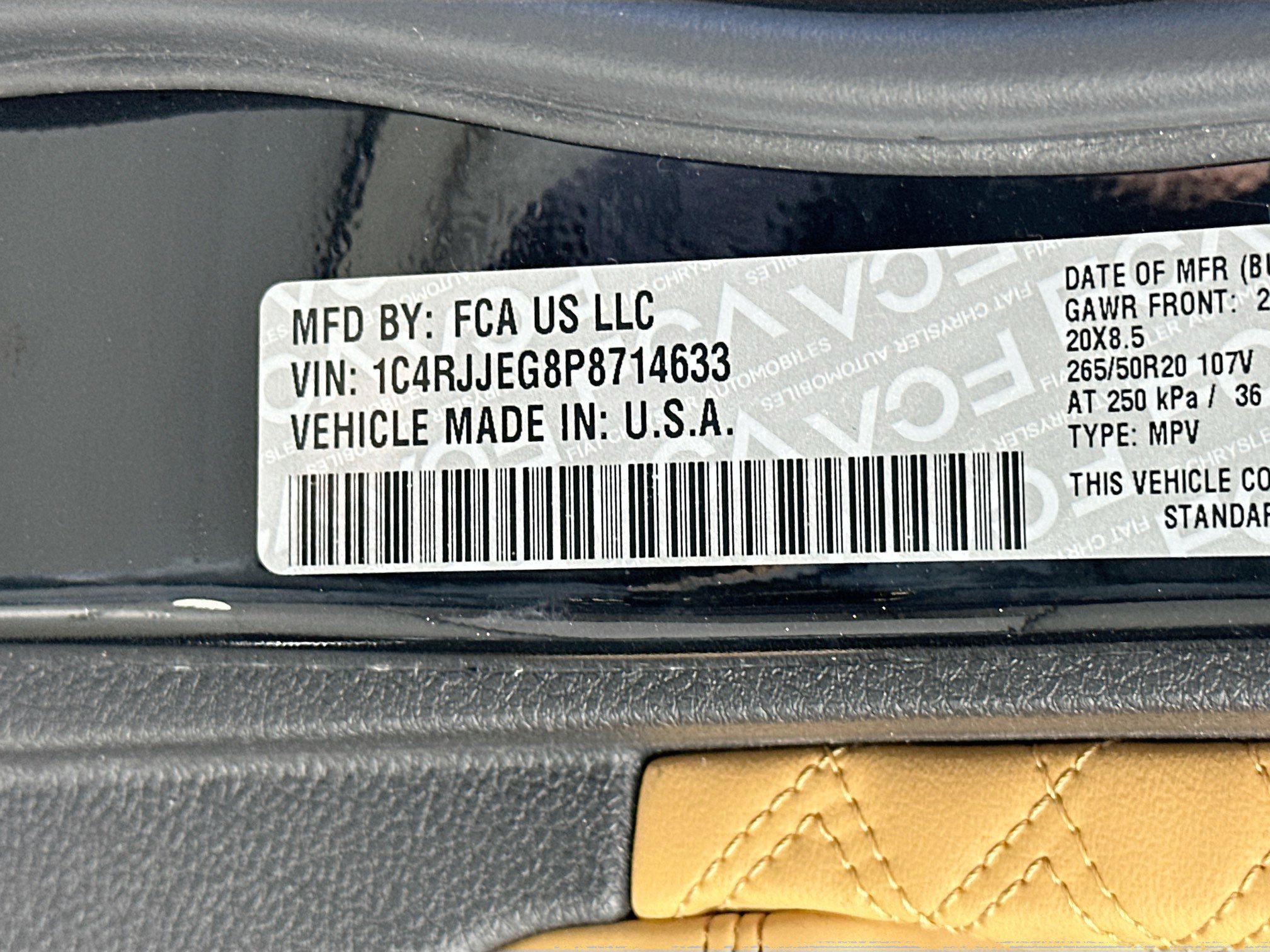 Used 2023 Jeep Grand Cherokee L Summit w/ Advanced Protech Group IV image 35