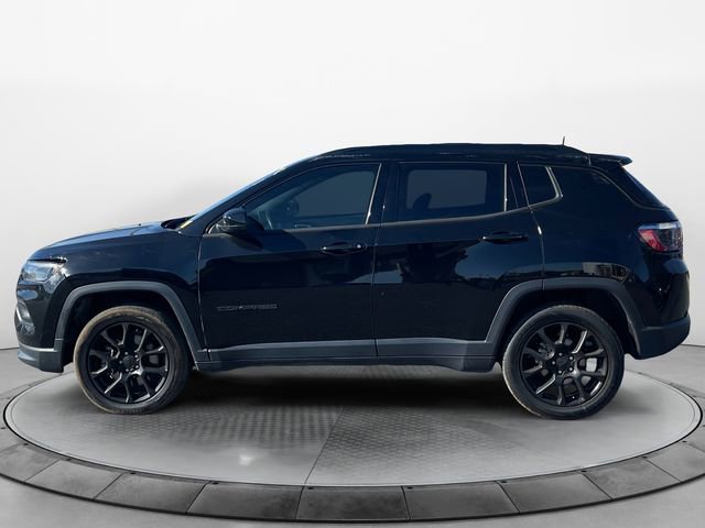 Used 2023 Jeep Compass Altitude image 2