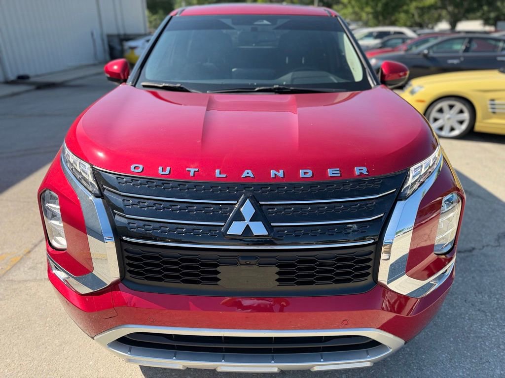 Used 2023 Mitsubishi Outlander SE FWD image 8