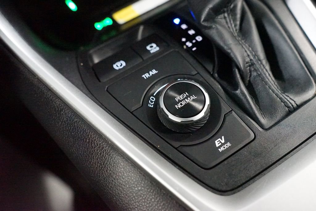 Used 2024 Toyota RAV4 XLE w/ Convenience Package image 22