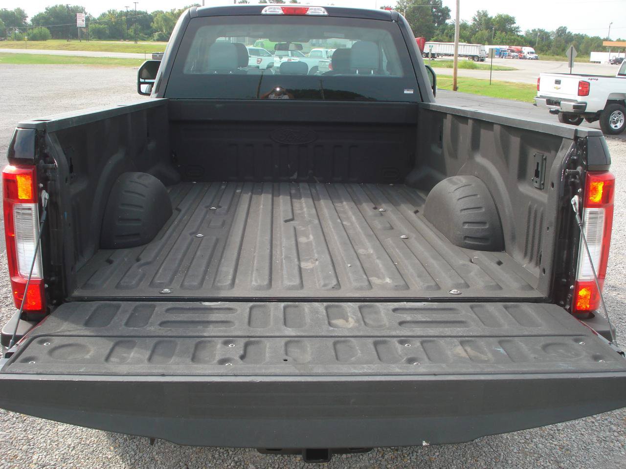 Used 2019 Ford F250 XL w/ XL Value Package AWD/4WD image 14