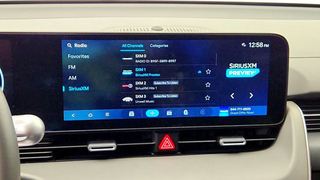 Used 2025 Hyundai Ioniq 5 SE RWD image 17
