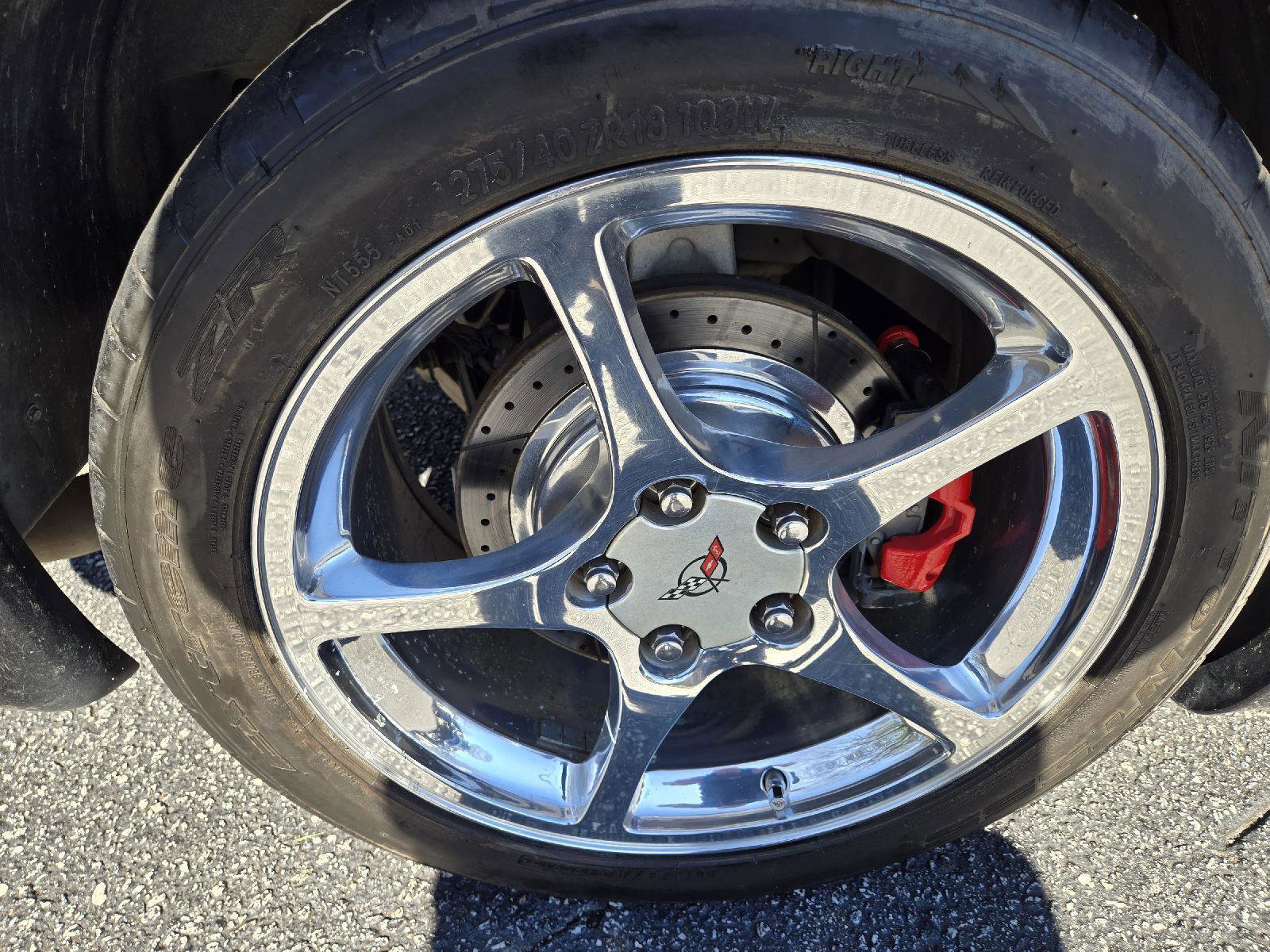 Used 2004 Chevrolet Corvette Convertible w/ Preferred Equipment Group image 18