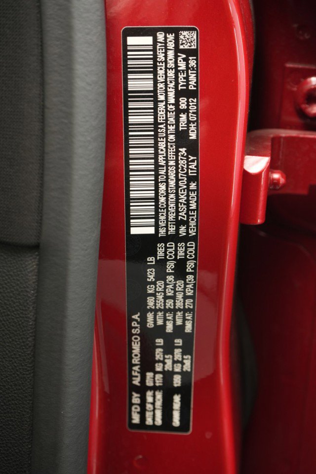 Used 2018 Alfa Romeo Stelvio Quadrifoglio w/ Driver Assist Dynamic Package image 34