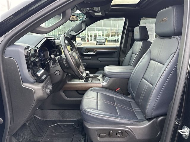 Certified 2023 Chevrolet Silverado 1500 High Country w/ High Country Premium Package image 24