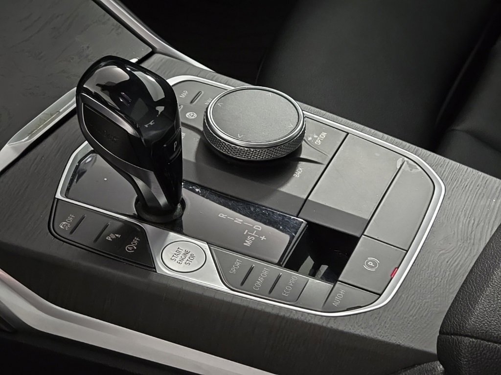 Used 2021 BMW 330i xDrive Sedan w/ Convenience Package image 22