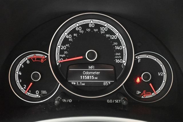 Used 2017 Volkswagen Beetle 1.8T FWD image 33