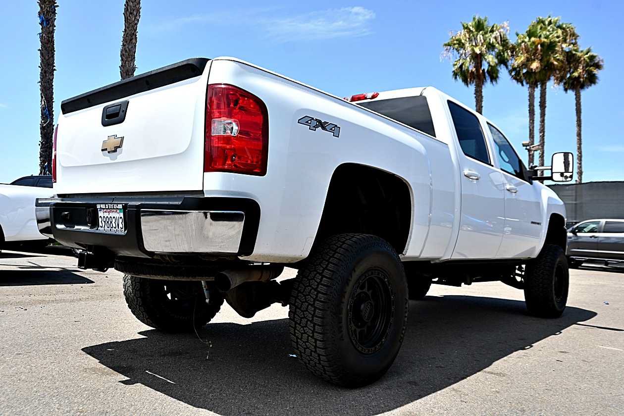 Used 2009 Chevrolet Silverado 2500 LTZ AWD/4WD image 7