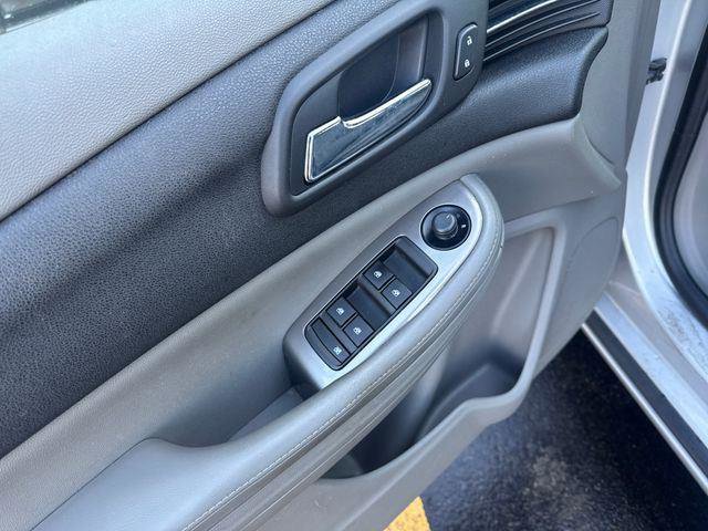 Used 2013 Chevrolet Malibu LS w/ Protection Package image 17