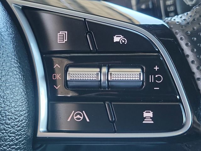 Used 2023 Kia Forte GT-Line w/ GT-Line Technology Package FWD image 9