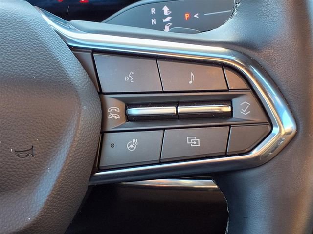 Used 2025 Chevrolet Equinox ACTIV w/ Safety and Technology Package image 13