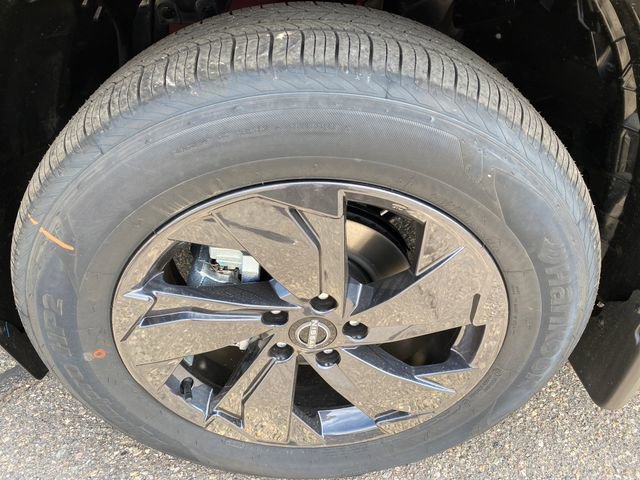 New 2026 Nissan Rogue SV AWD/4WD image 25