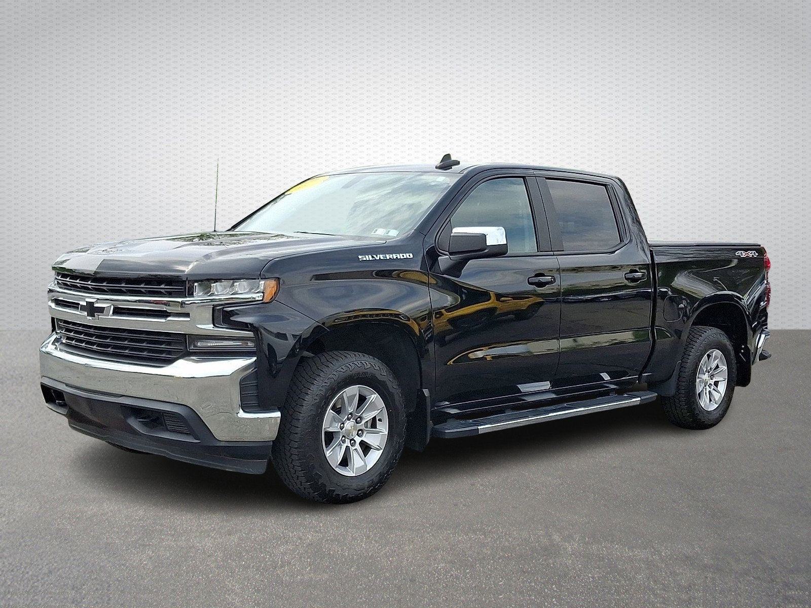 Used 2020 Chevrolet Silverado 1500 LT w/ All-Star Edition AWD/4WD image 3