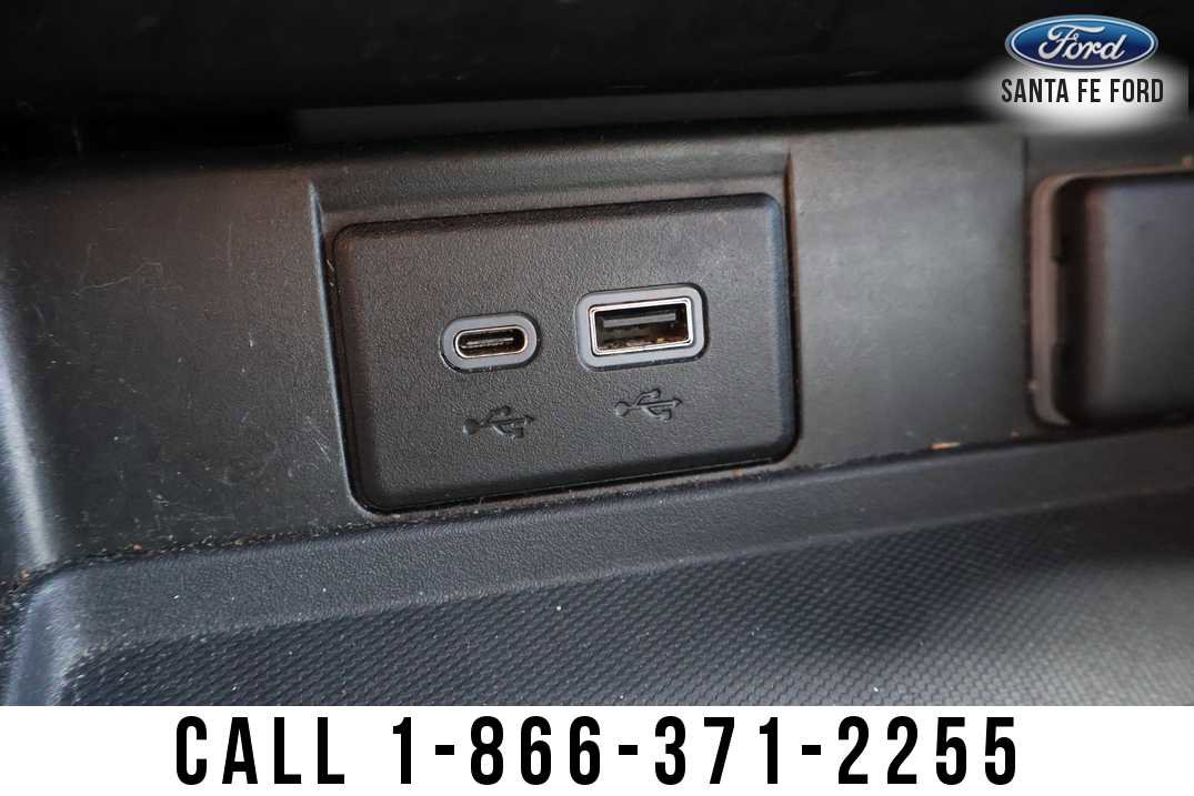 Used 2021 Chevrolet Suburban LT RWD image 41