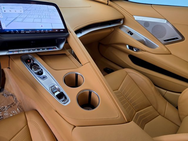 Used 2026 Chevrolet Corvette Stingray Premium Conv w/ Z51 Performance Package RWD image 4