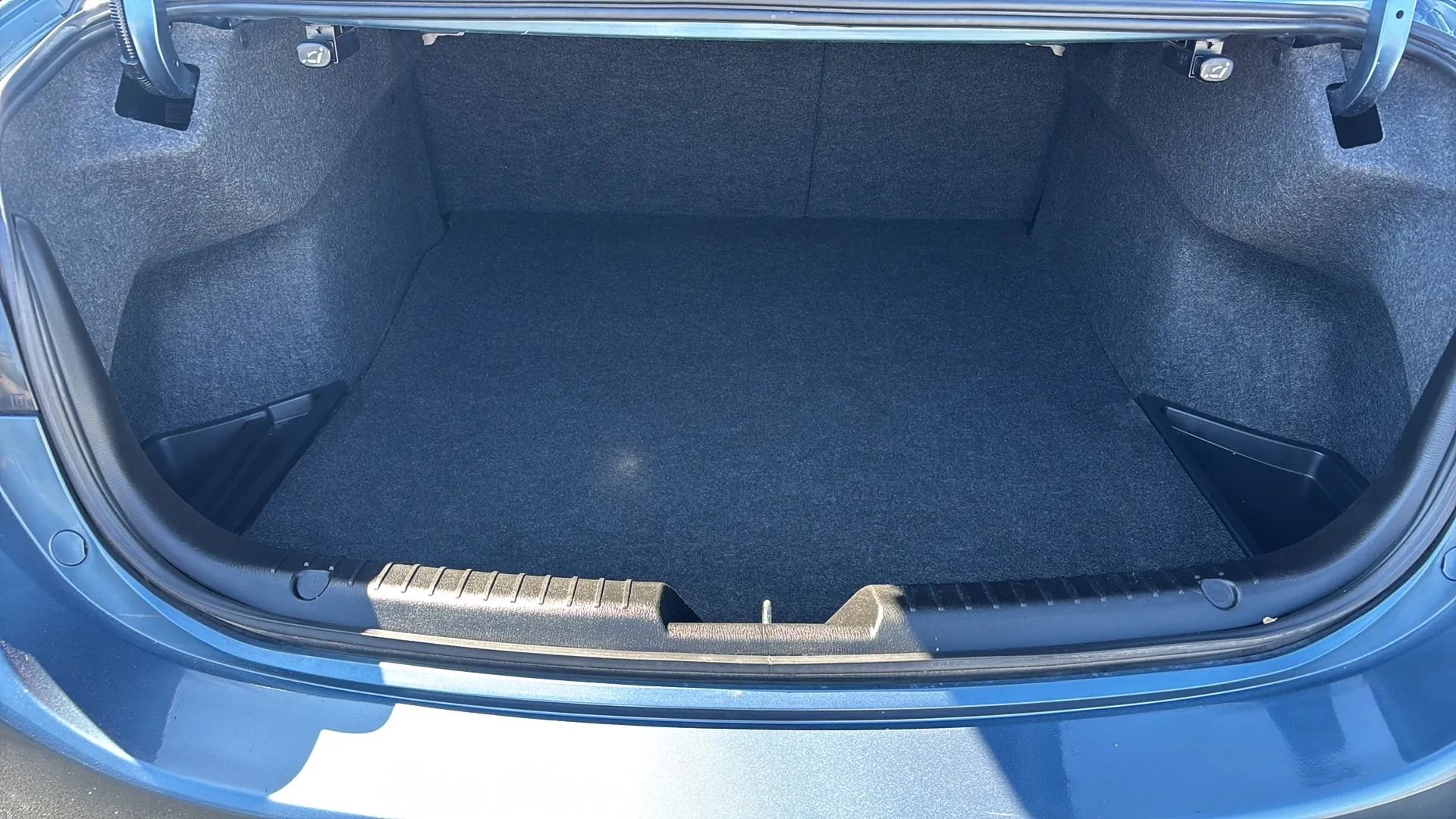 Used 2015 MAZDA MAZDA6 Touring image 22