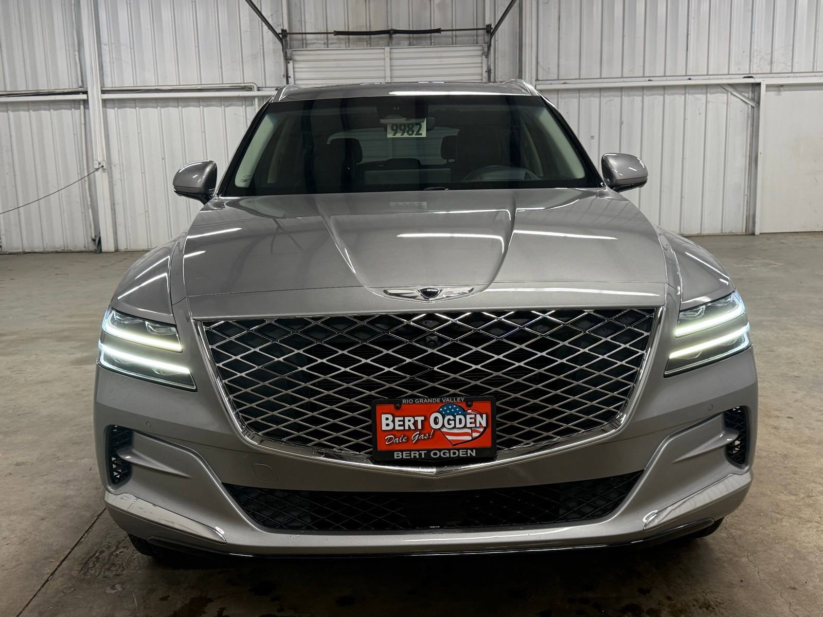 Used 2023 Genesis GV80 2.5T w/ Prestige 20" Package AWD/4WD image 2