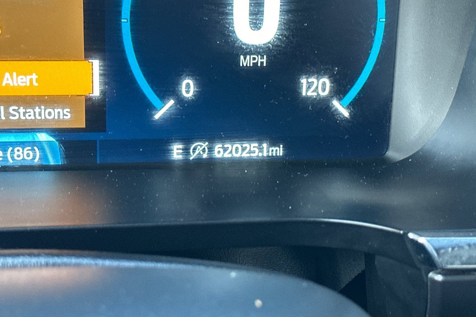 Used 2021 Ford F150 Lariat w/ Trailer Tow Package image 26