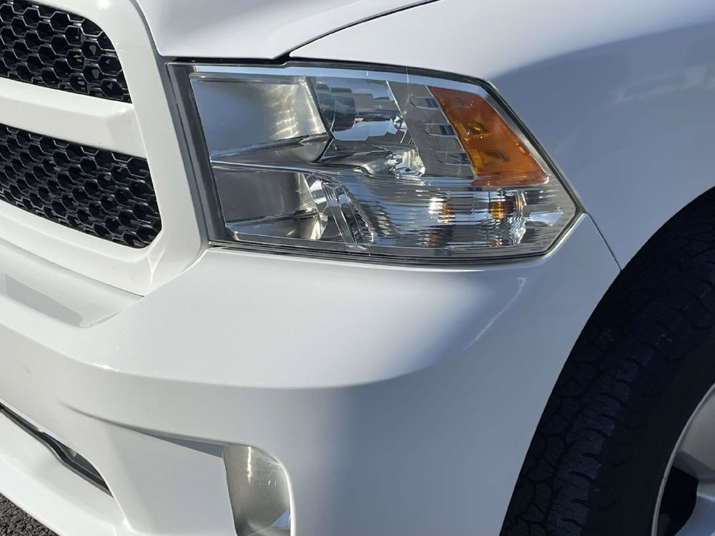 Used 2015 RAM 1500 Express AWD/4WD image 47