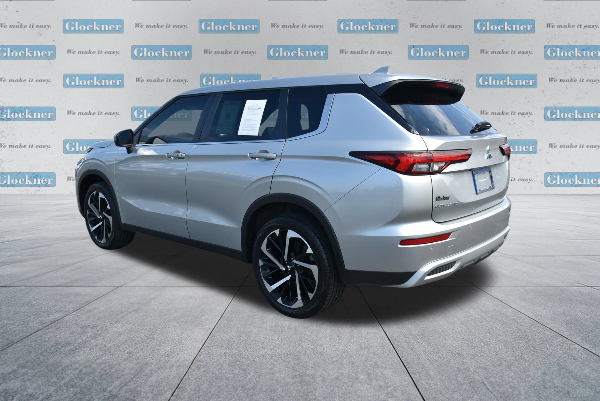 Used 2023 Mitsubishi Outlander SE AWD/4WD image 8